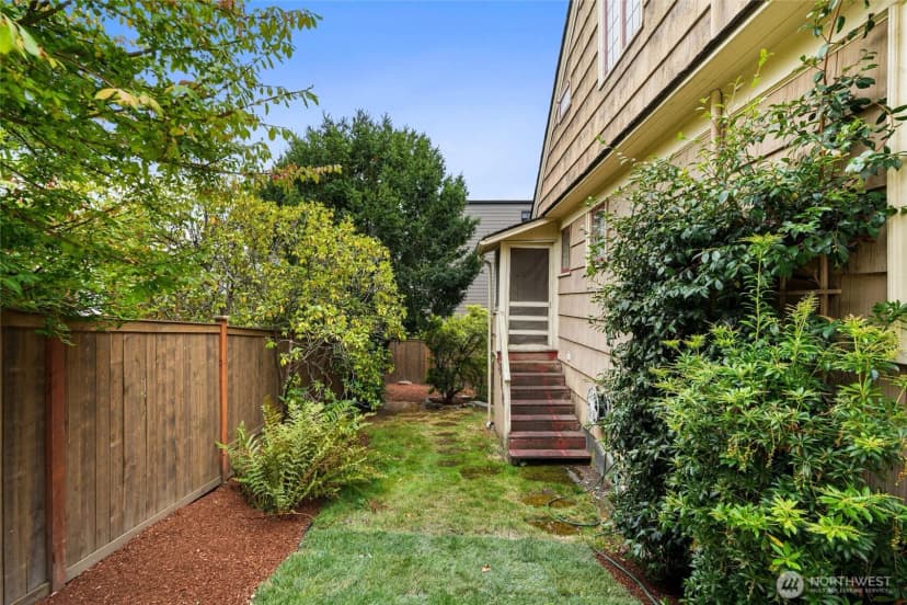 Property photo for 9917 Ne 190th Street, Bothell photo 19