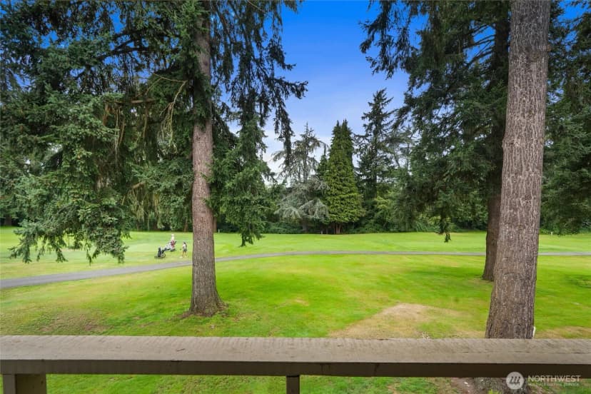 Property photo for 6530 Ne 171st Place, Kenmore photo 17