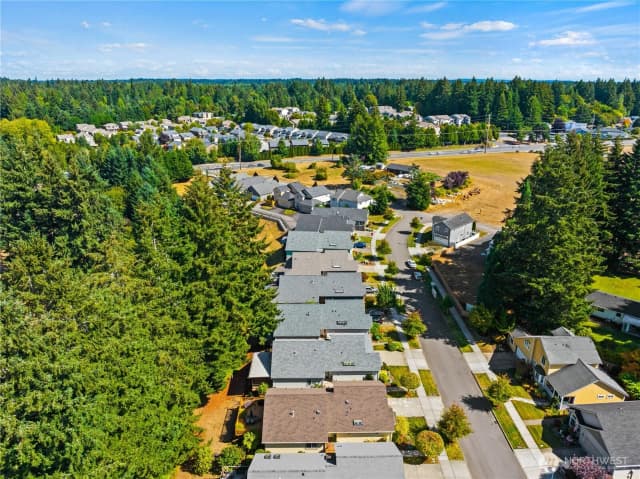 Property photo for 5611 Devonshire Street Se, Olympia photo 5