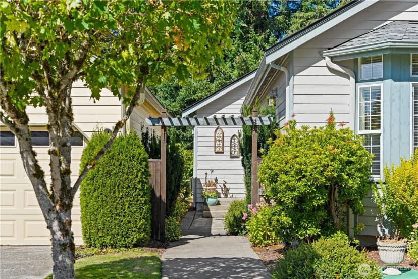 Property photo for 5611 Devonshire Street Se, Olympia photo 34