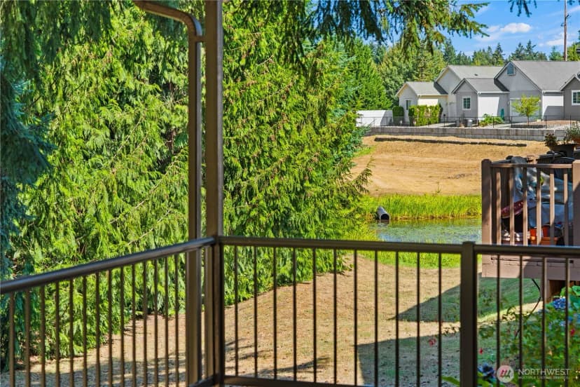 Property photo for 5611 Devonshire Street Se, Olympia photo 32