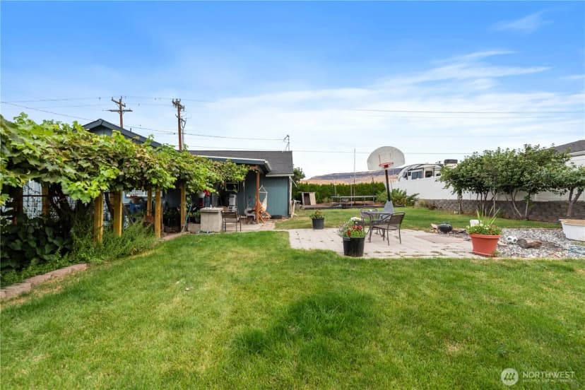 Property photo for 7 S Roland Avenue, East Wenatchee photo 12