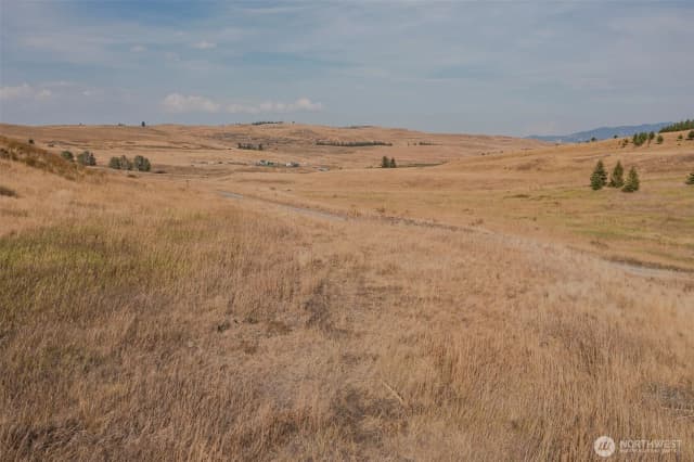 Property photo for 44 Wakefield Lane, Oroville photo 2
