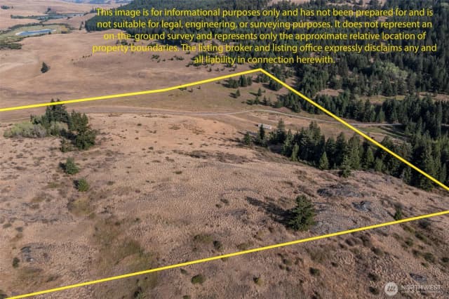 Property photo for 44 Wakefield Lane, Oroville photo 4