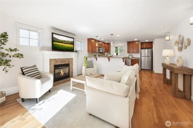 Property photo for 1608 Nw 65th Street #a, Seattle