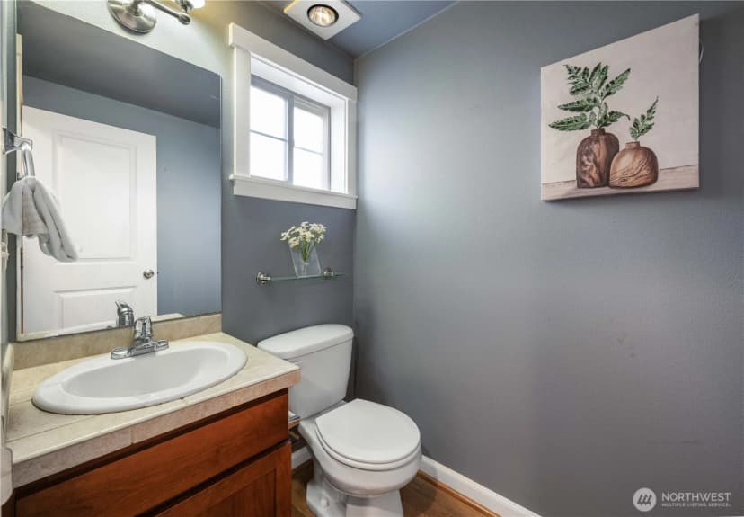 Property photo for 1608 Nw 65th Street #a, Seattle photo 12