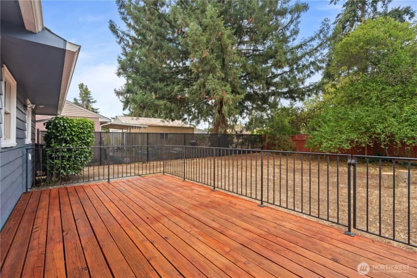 Property photo for 1304 S 115th Street, Tacoma photo 13