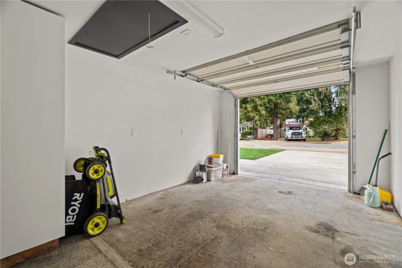 Property photo for 1304 S 115th Street, Tacoma photo 15