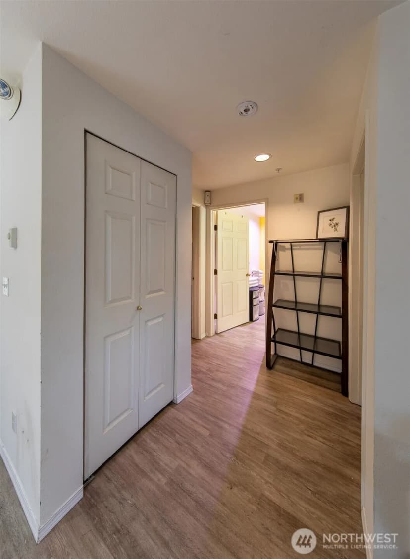 Property photo for 15917 Waynita Way Ne #e206, Bothell photo 11