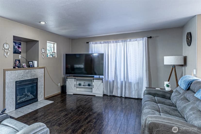 Property photo for 10710 185th Avenue E, Bonney Lake photo 5