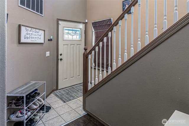 Property photo for 10710 185th Avenue E, Bonney Lake photo 4