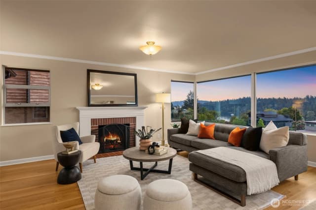 Property photo for 5930 Wilson Avenue S, Seattle photo 3