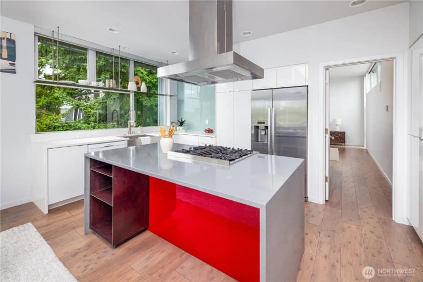 Property photo for 2112 N 46th Street, Seattle photo 10