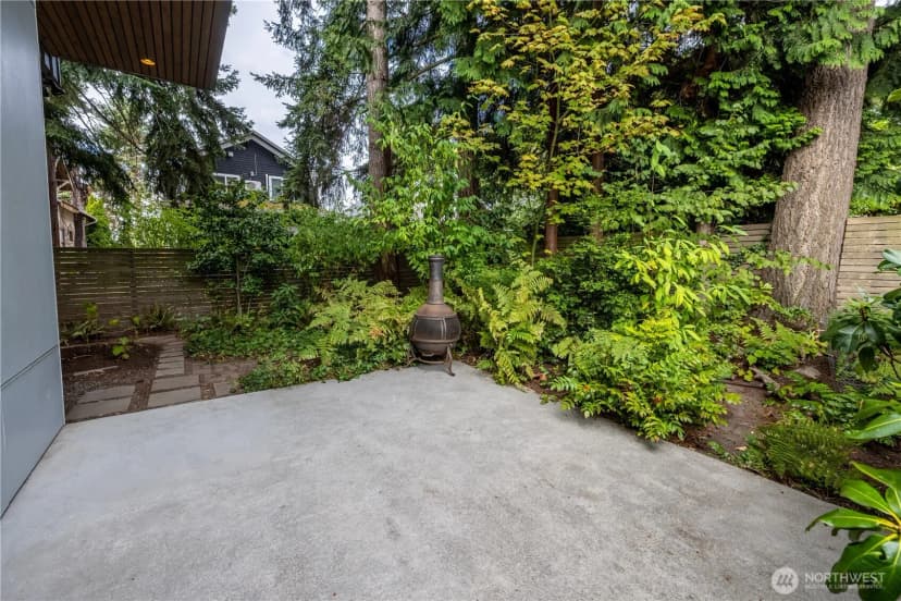 Property photo for 2112 N 46th Street, Seattle photo 37