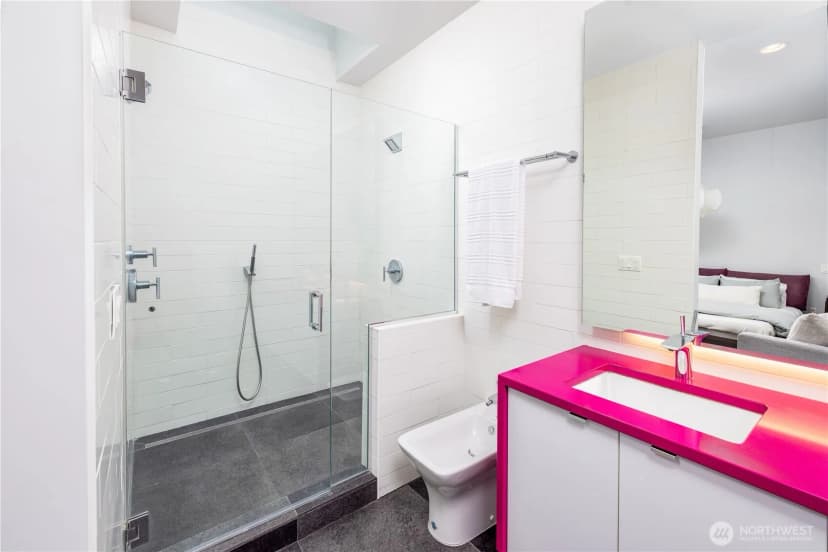 Property photo for 2112 N 46th Street, Seattle photo 28