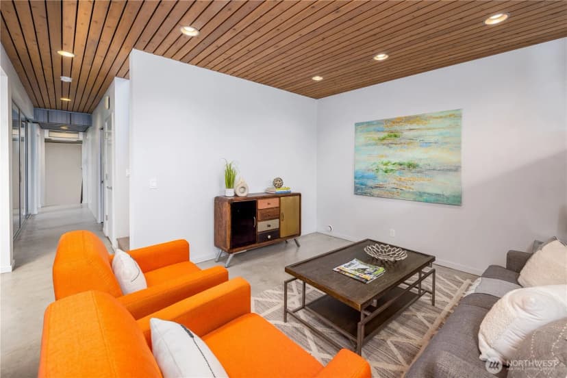 Property photo for 2112 N 46th Street, Seattle photo 13