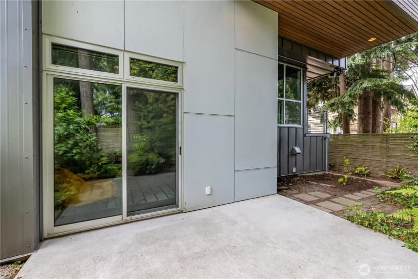 Property photo for 2112 N 46th Street, Seattle photo 21