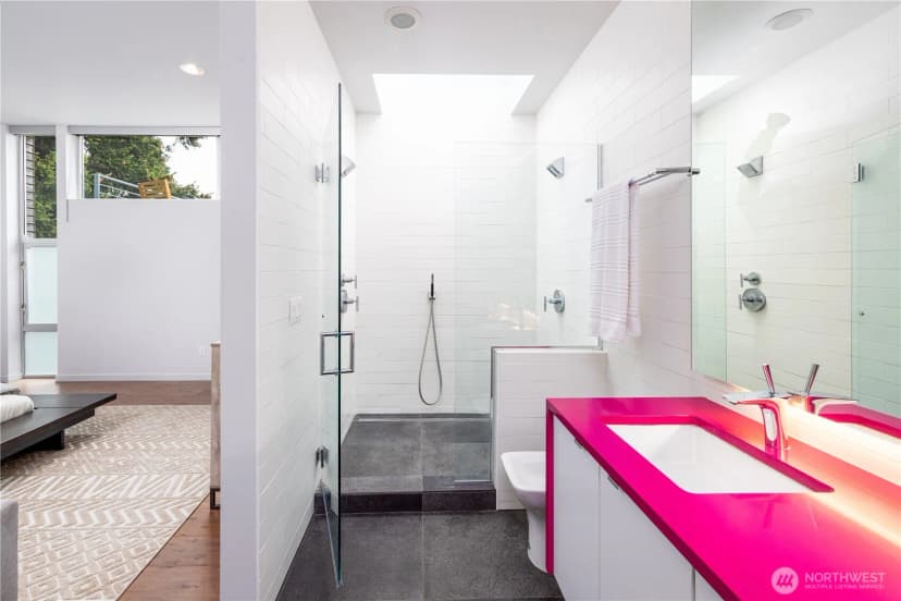 Property photo for 2112 N 46th Street, Seattle photo 30