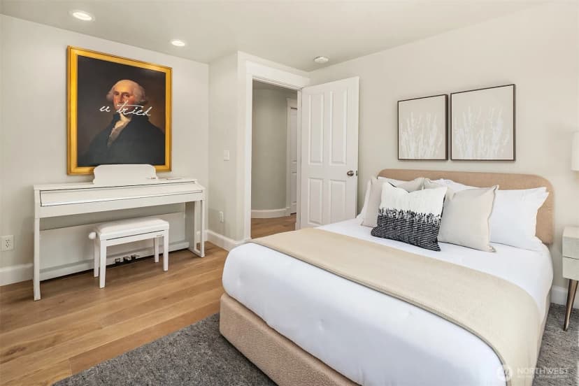 Property photo for 2334 Thorndyke Avenue W #301, Seattle photo 6