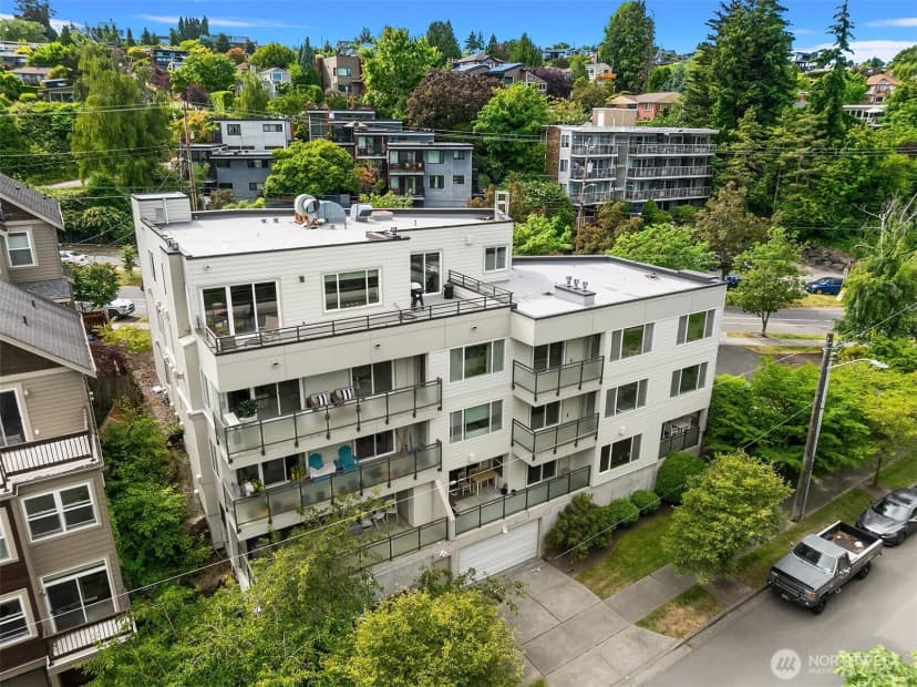 Property photo for 2334 Thorndyke Avenue W #301, Seattle photo 34