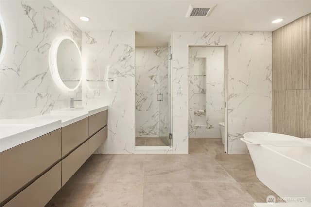 Property photo for 2334 Thorndyke Avenue W #301, Seattle photo 5