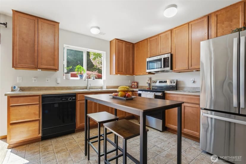 Property photo for 943 Candlestick Lane Sw, Tumwater photo 6