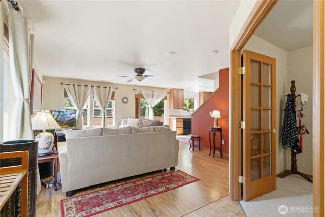 Property photo for 943 Candlestick Lane Sw, Tumwater photo 5