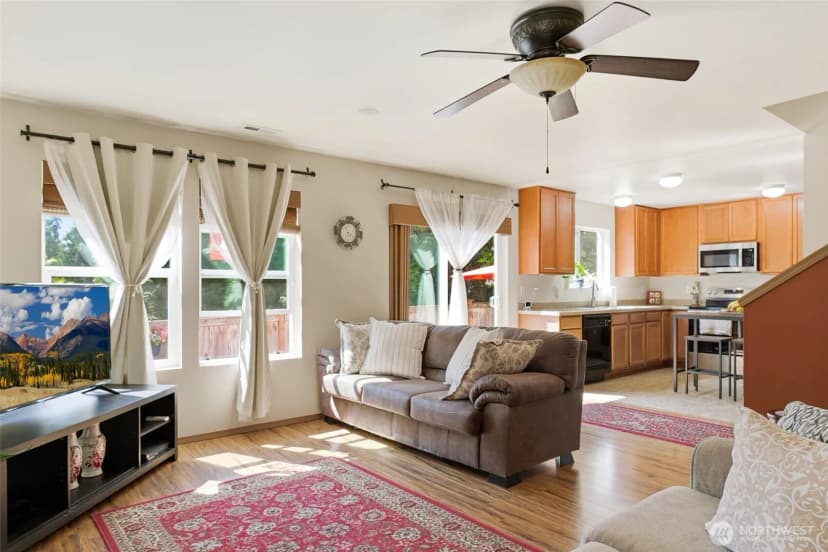 Property photo for 943 Candlestick Lane Sw, Tumwater photo 4