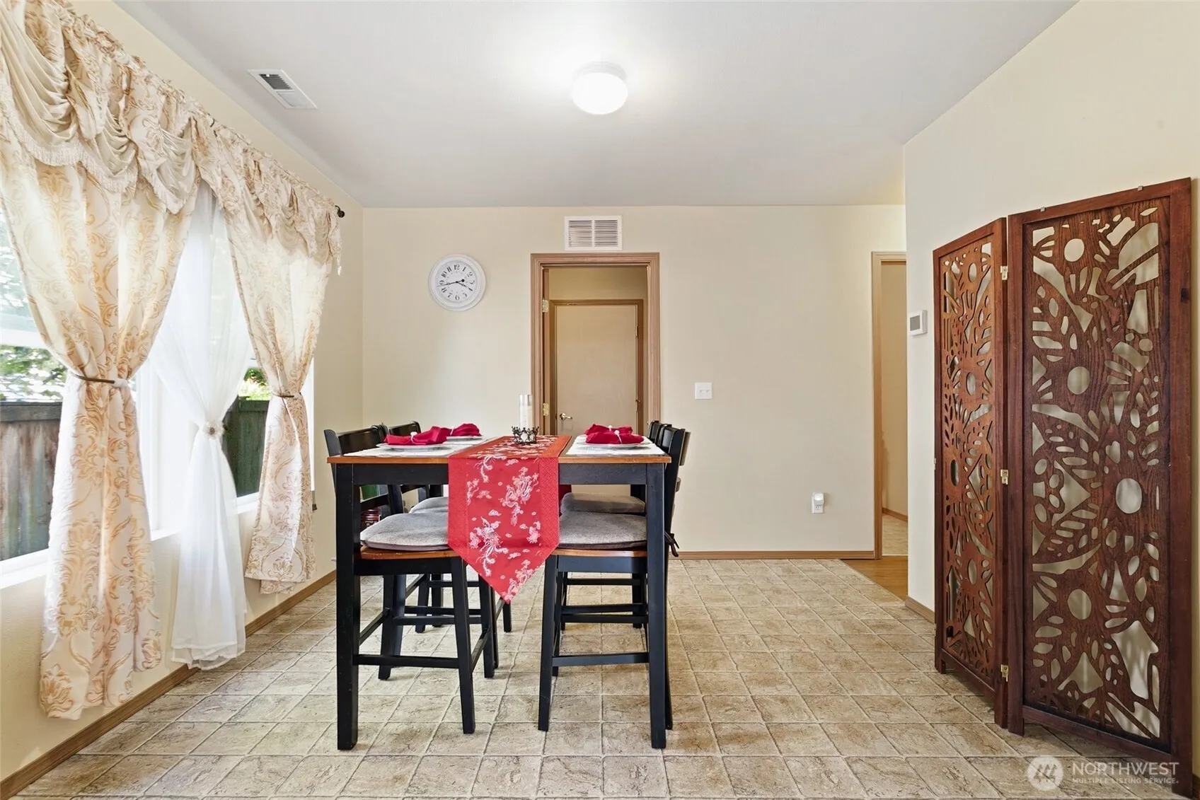 Property photo for 943 Candlestick Lane Sw, Tumwater photo 11