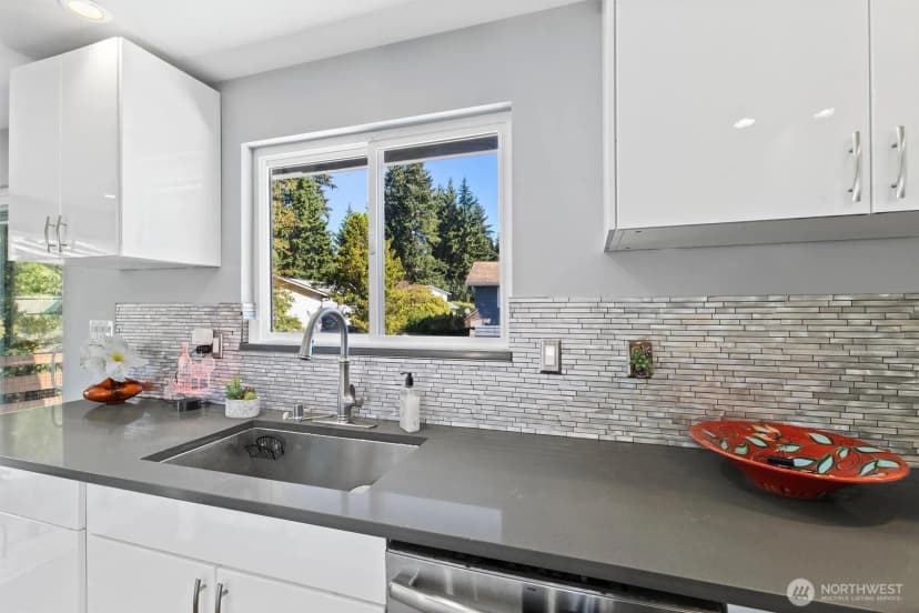 Property photo for 2163 N 176th, Shoreline photo 6