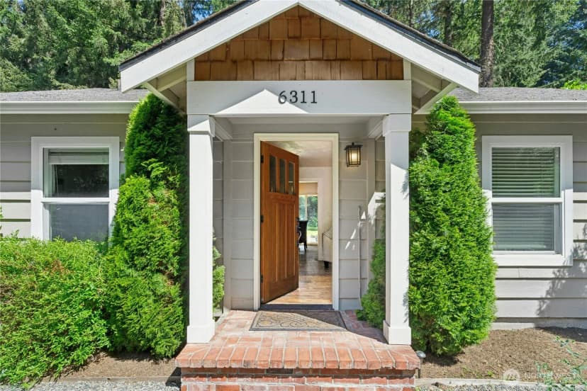 Property photo for 6311 216th Street Se, Woodinville photo 3