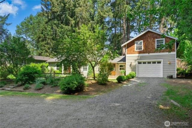 Property photo for 6311 216th Street Se, Woodinville photo 2