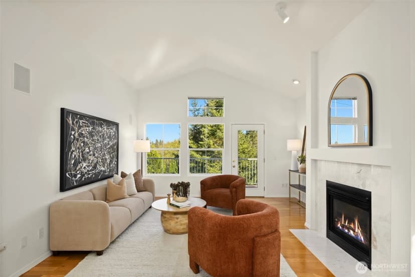 Property photo for 5299 164th Avenue Se #6-2, Bellevue photo 5