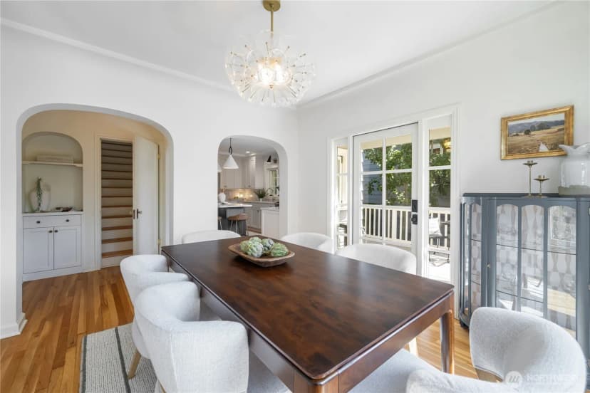 Property photo for 7702 Sunnyside Avenue N, Seattle photo 12