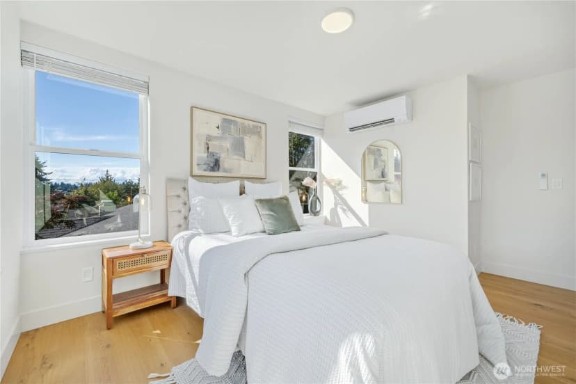 Property photo for 524 N 86th Street, Seattle photo 13