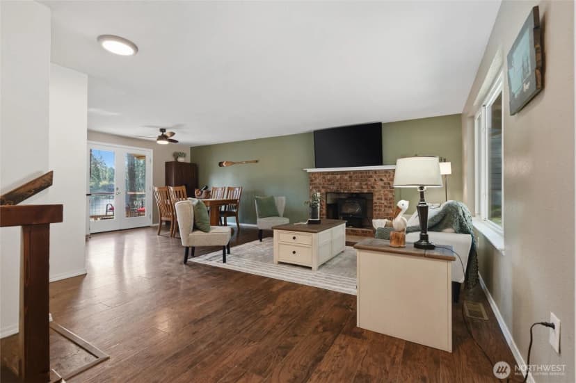 Property photo for 14320 Englewood Dr Nw Drive Nw, Gig Harbor photo 3