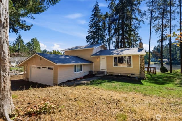 Property photo for 14320 Englewood Dr Nw Drive Nw, Gig Harbor