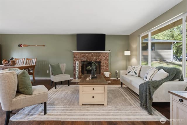Property photo for 14320 Englewood Dr Nw Drive Nw, Gig Harbor photo 2