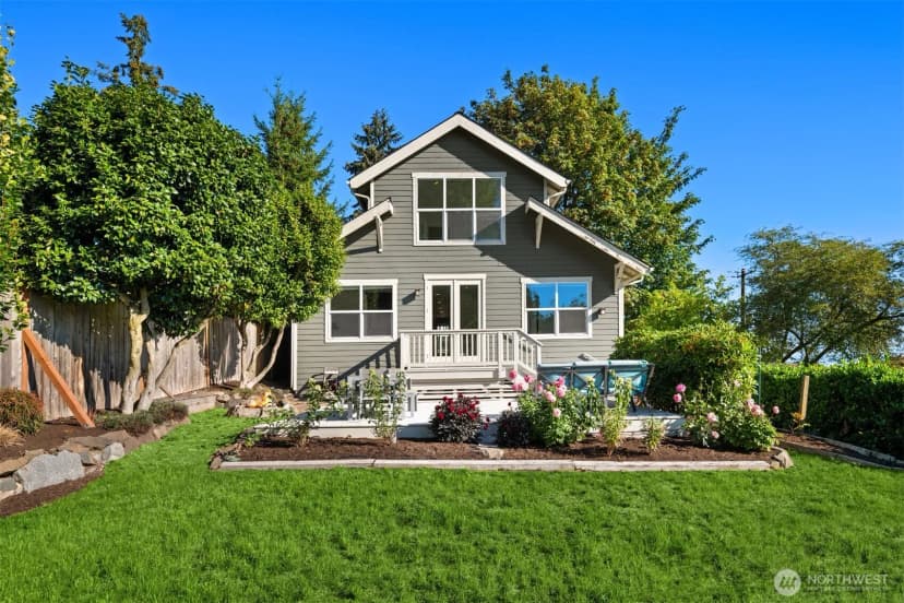 Property photo for 2313 E Mercer Street, Seattle photo 33
