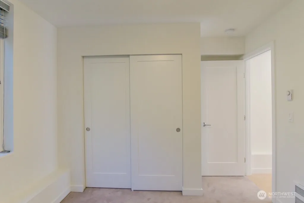 Property photo for 2513 13th Avenue S #e, Seattle photo 16