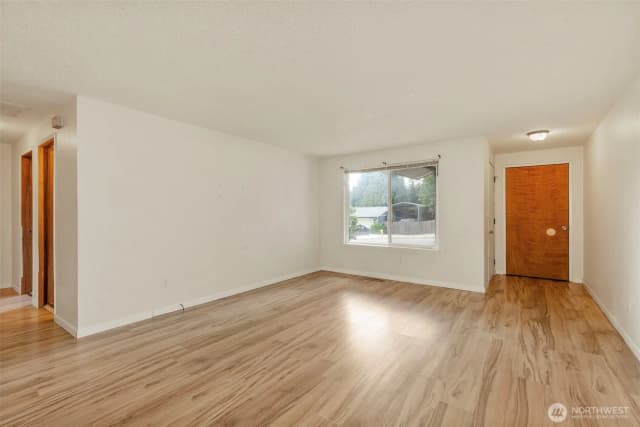 Property photo for 760 Nw Firglade Drive, Bremerton photo 5