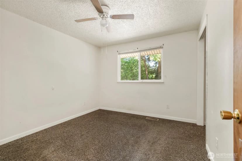 Property photo for 760 Nw Firglade Drive, Bremerton photo 15