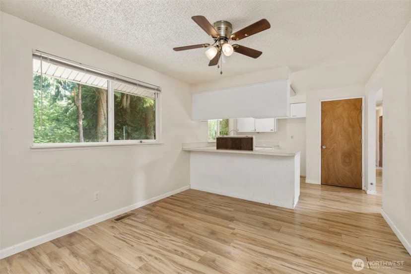 Property photo for 760 Nw Firglade Drive, Bremerton photo 9