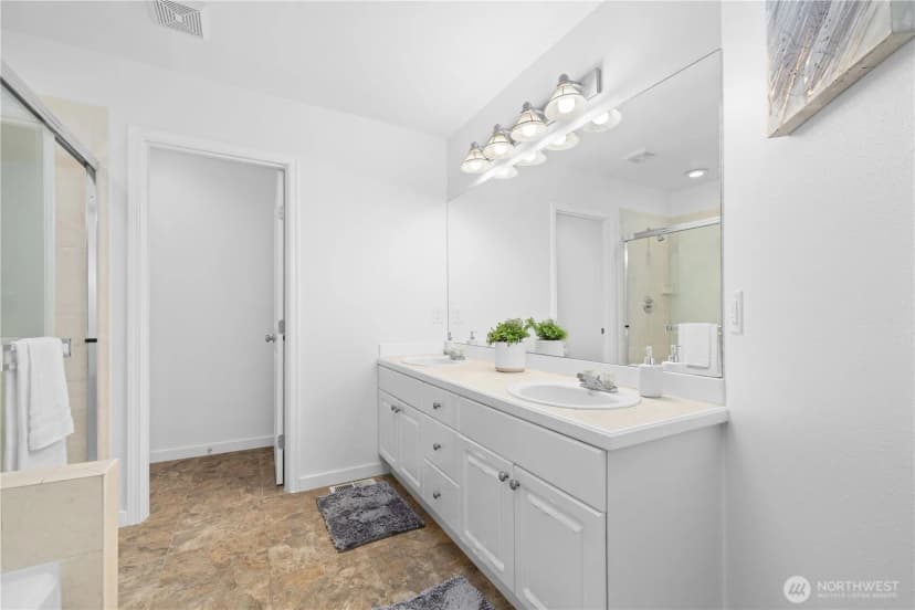 Property photo for 22526 Se 12th Place, Sammamish photo 22