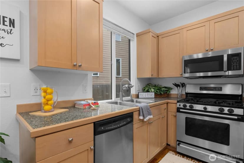 Property photo for 22526 Se 12th Place, Sammamish photo 15