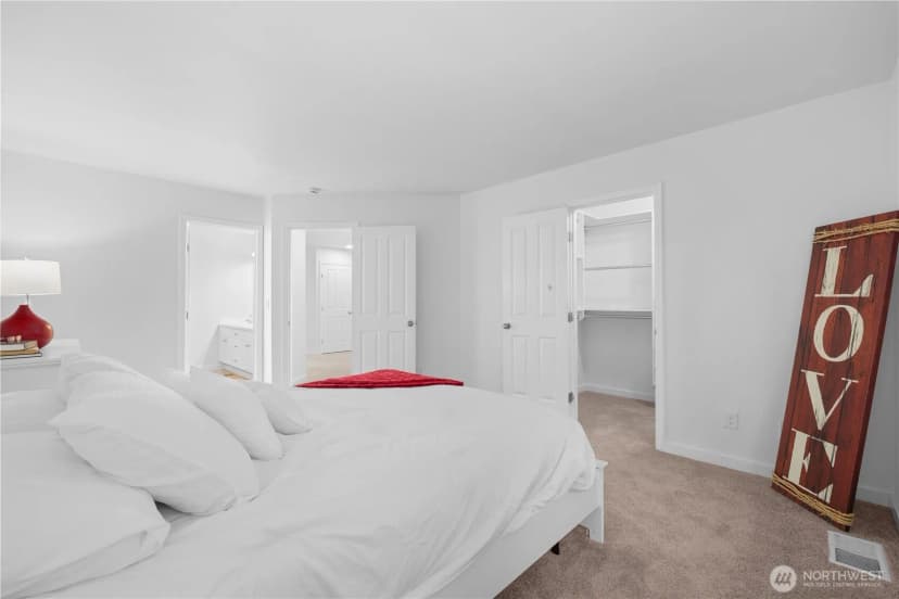 Property photo for 22526 Se 12th Place, Sammamish photo 21