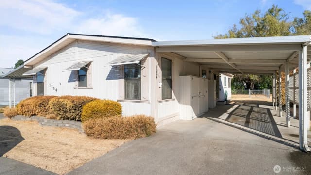 Property photo for 1324 Rancho Villa Drive, Walla Walla photo 3