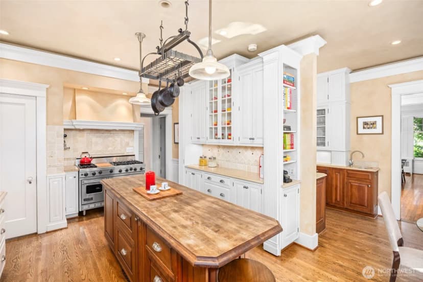 Property photo for 2218 E Prospect Street, Seattle photo 12