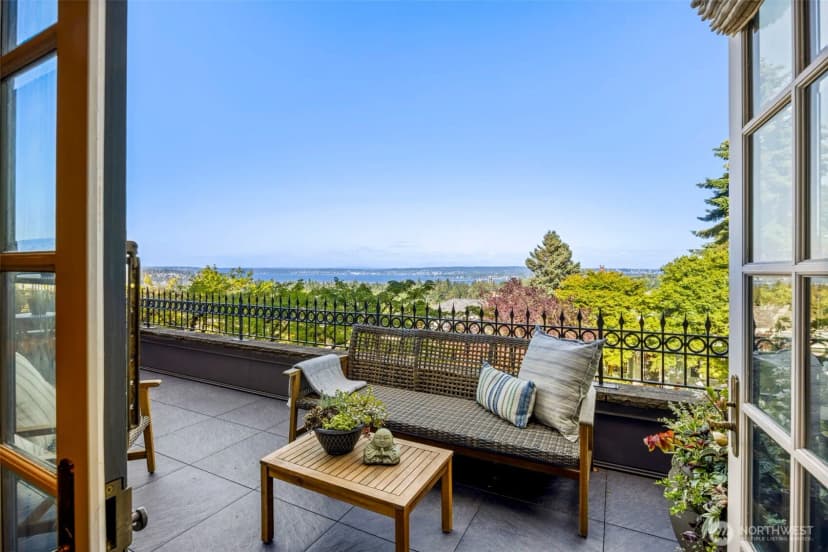 Property photo for 2218 E Prospect Street, Seattle photo 19