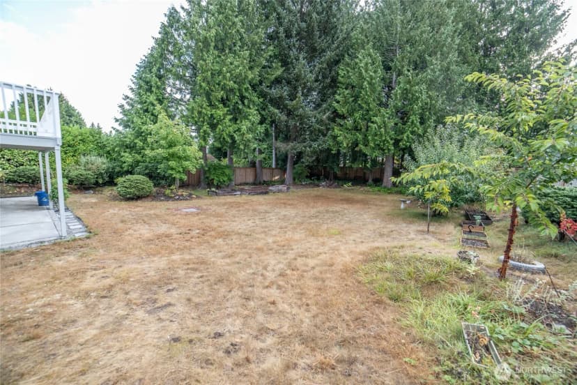 Property photo for 17220 129th Avenue Se, Renton photo 4